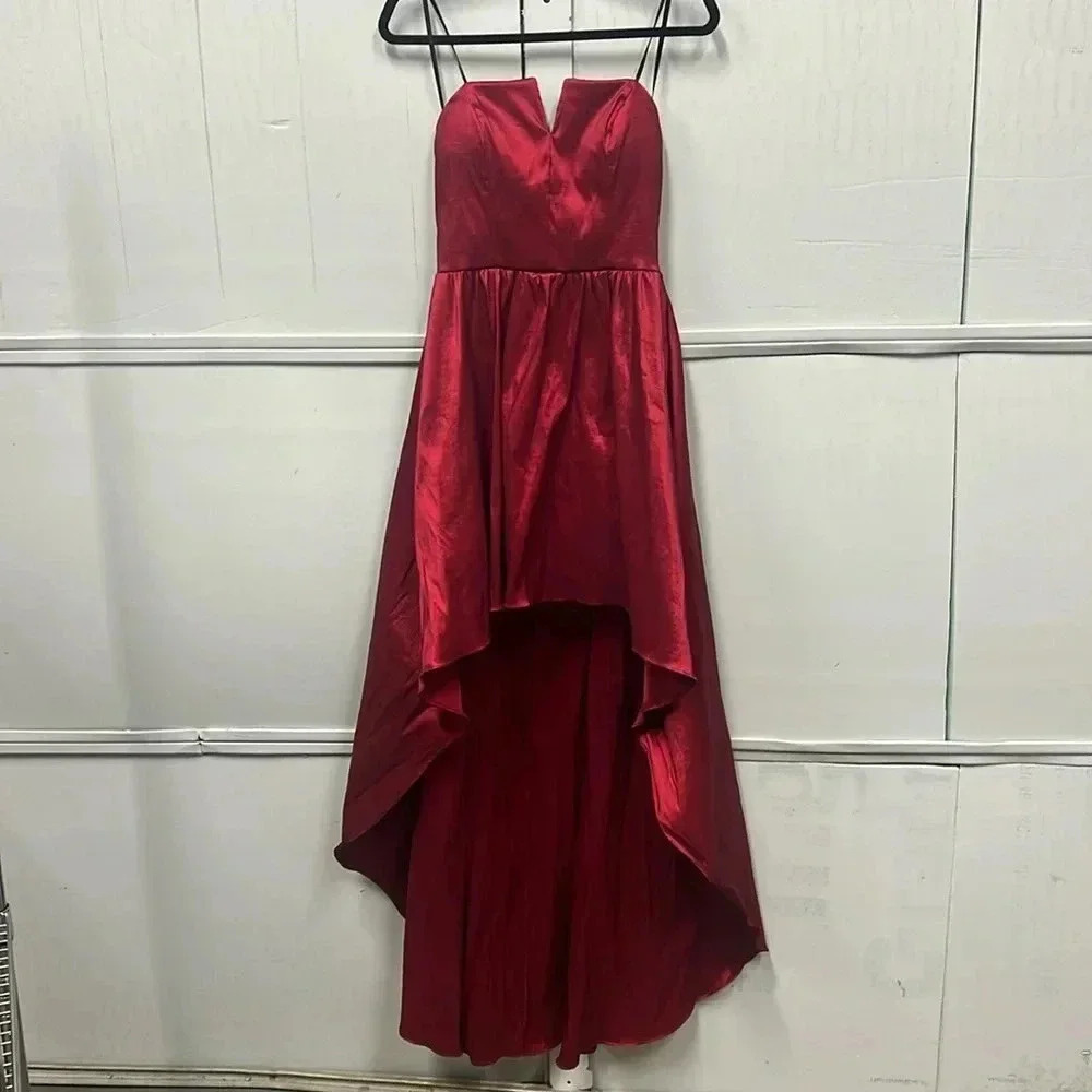 B. Smart Red High Low Strapless Formal Gown Dress RI932R449 Womens 11/12